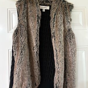 Sebby Faux Fur and Knit Women's Vest